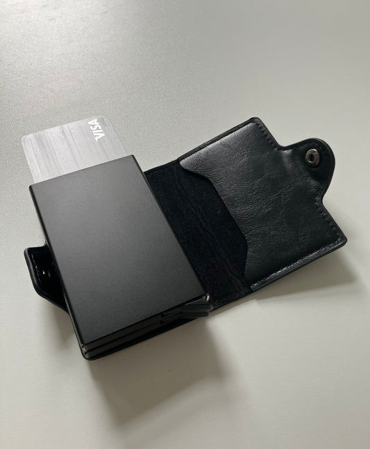 CardBuddy Black: Cardholder, Mini-Wallet & Billfold